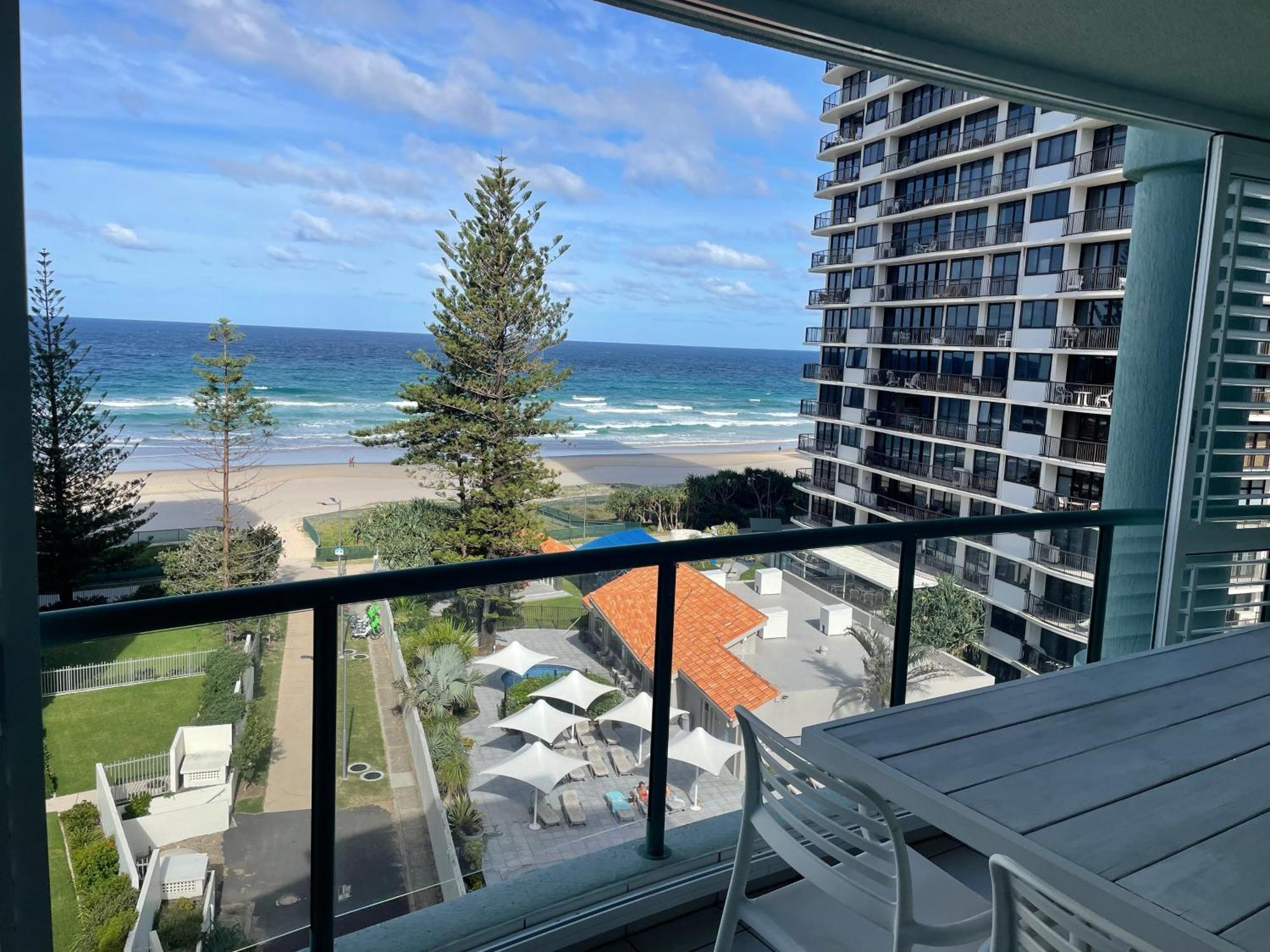 Emerald Sands Holiday Apartments Surfers Paradise Ngoại thất bức ảnh