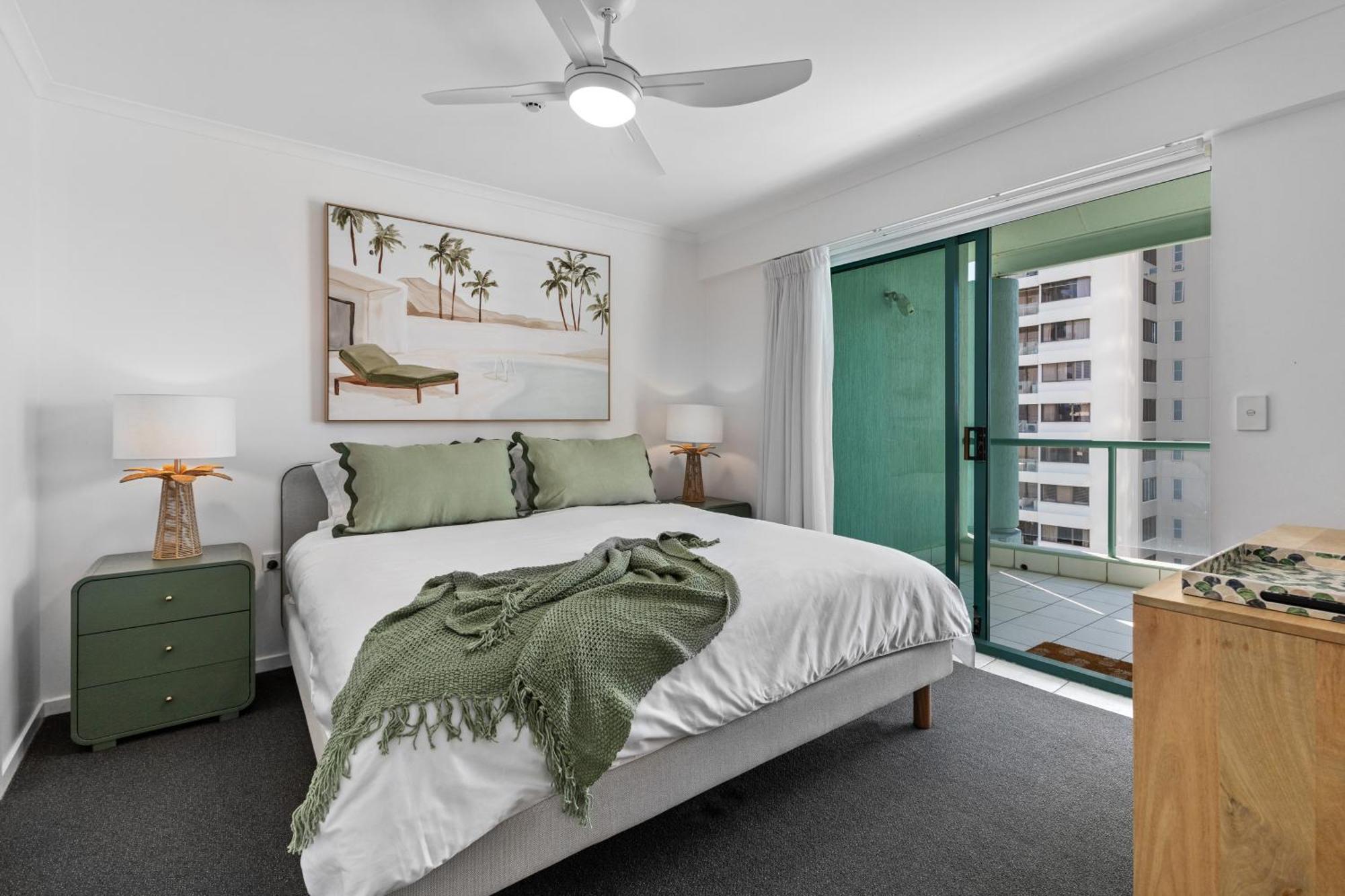 Emerald Sands Holiday Apartments Surfers Paradise Phòng bức ảnh