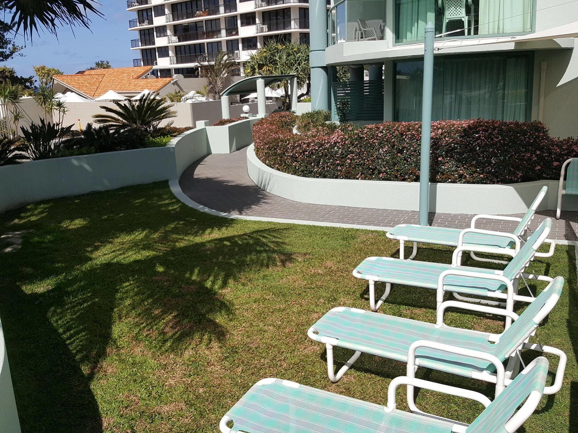 Emerald Sands Holiday Apartments Surfers Paradise Ngoại thất bức ảnh